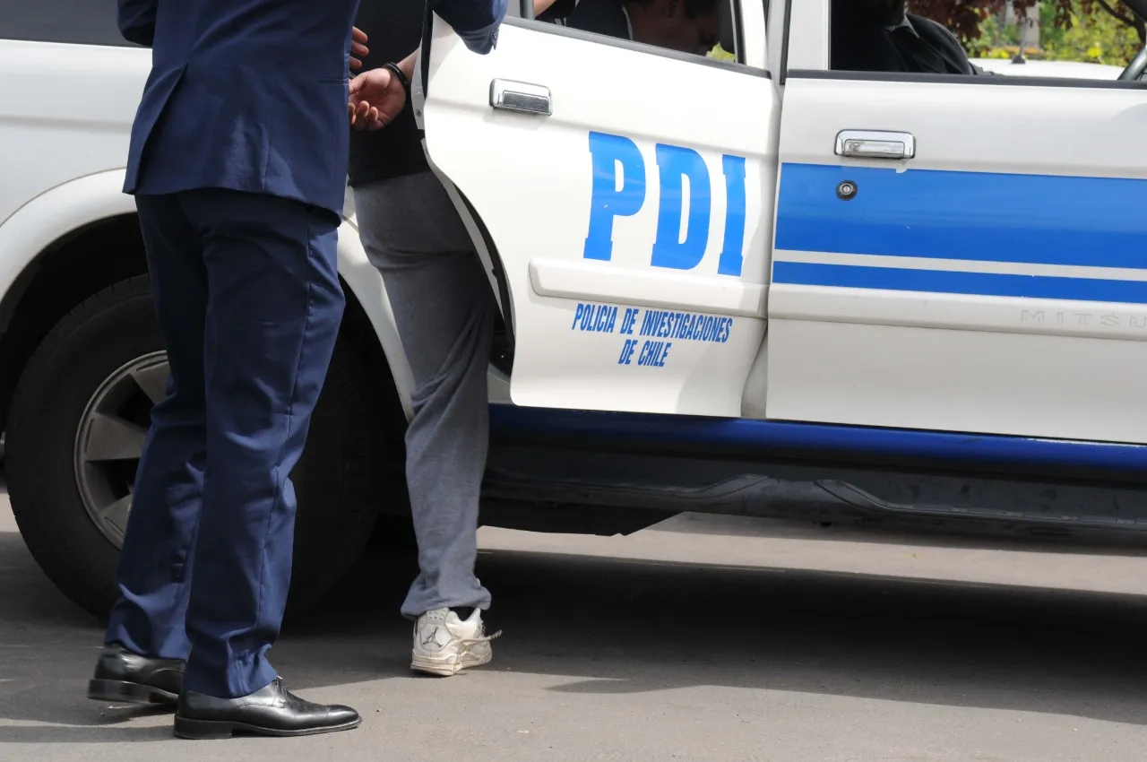 Detenido por Homicidio: PDI esclarece crimen en fábrica de hielo abandonada en Antofagasta.