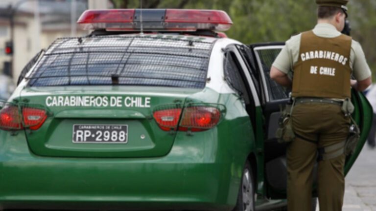 Hombre detenido en San Antonio por disparar a vecino y agredir a su pareja y bebé de 9 meses