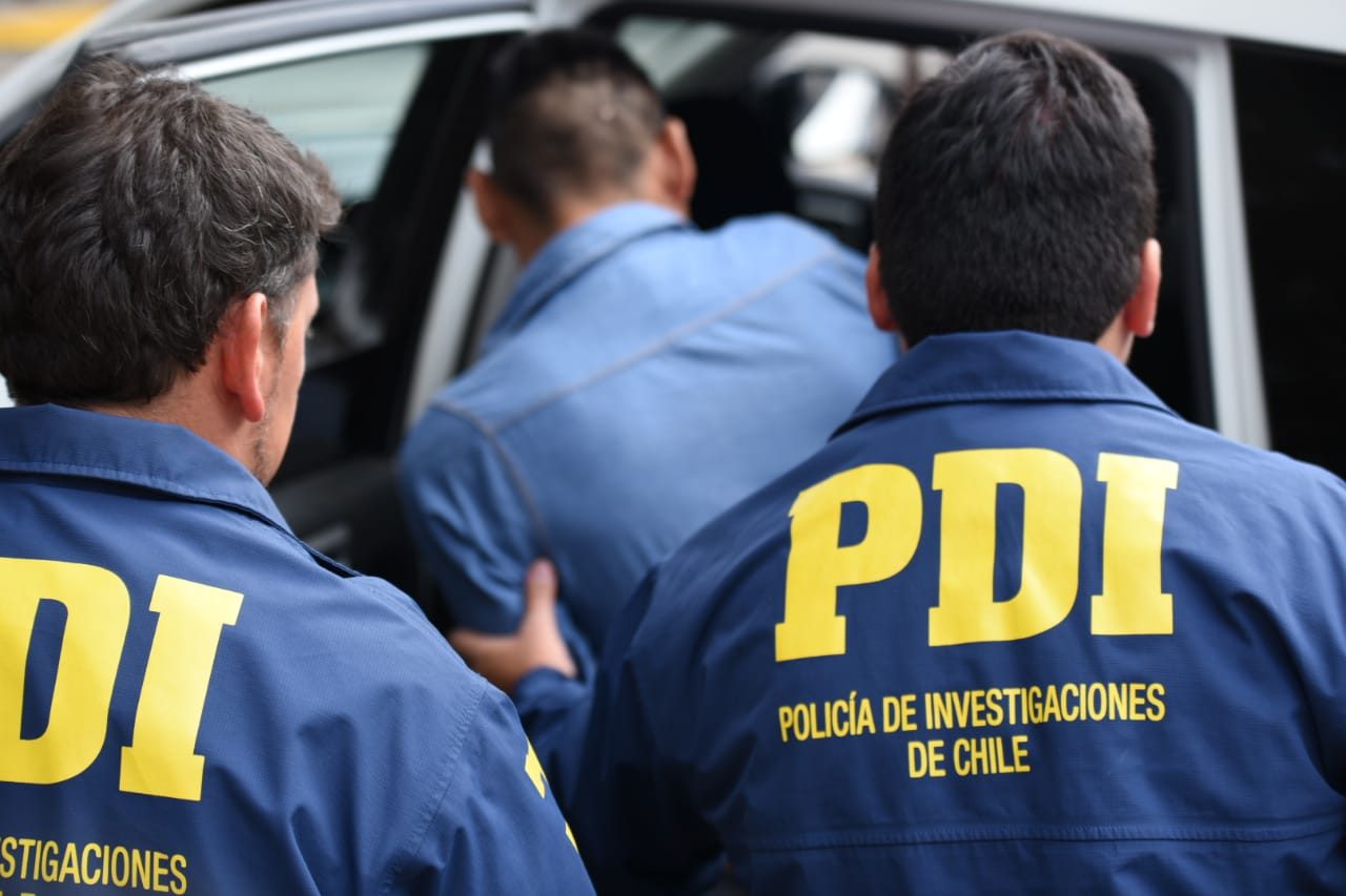 Tres prófugos de la justicia fueron detenidos por la PDI en Antofagasta