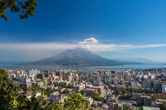 Japón bajo alerta: Sismo de magnitud 6,9 genera alerta de tsunami