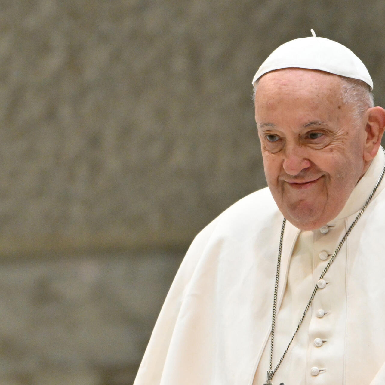 Fallece el Papa Francisco: el primer pontífice latinoamericano muere a los 88 años en el Vaticano
