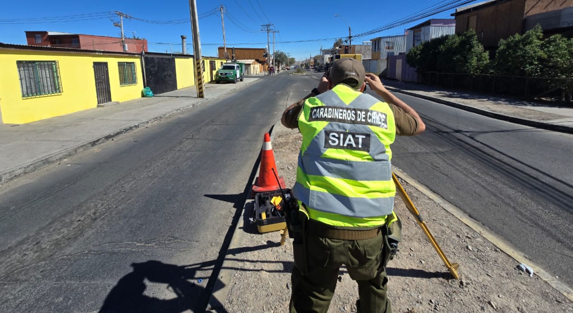 Trágico suceso en Calama: una víctima fatal y dos heridos tras el vuelco de un vehículo.