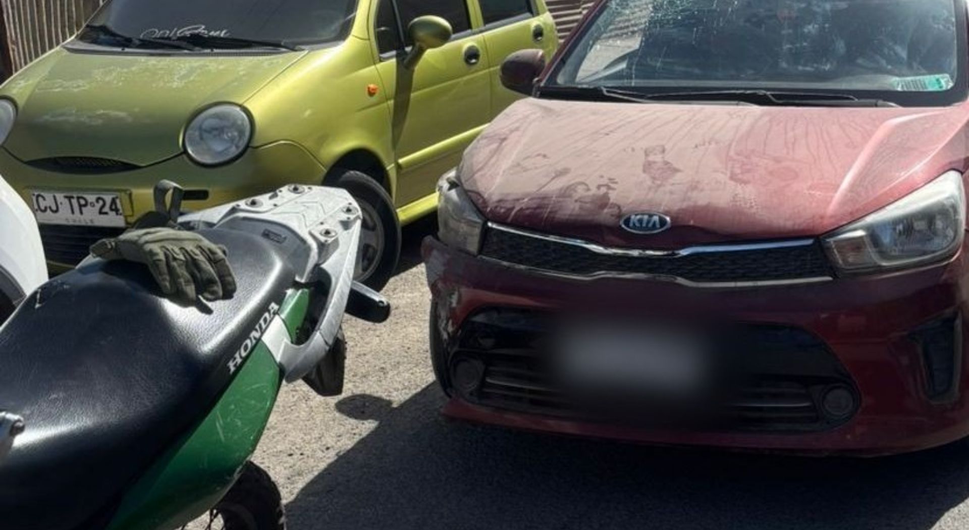 La fiscalización en Antofagasta resulta en la detención de un conductor que tenía una orden de expulsión.