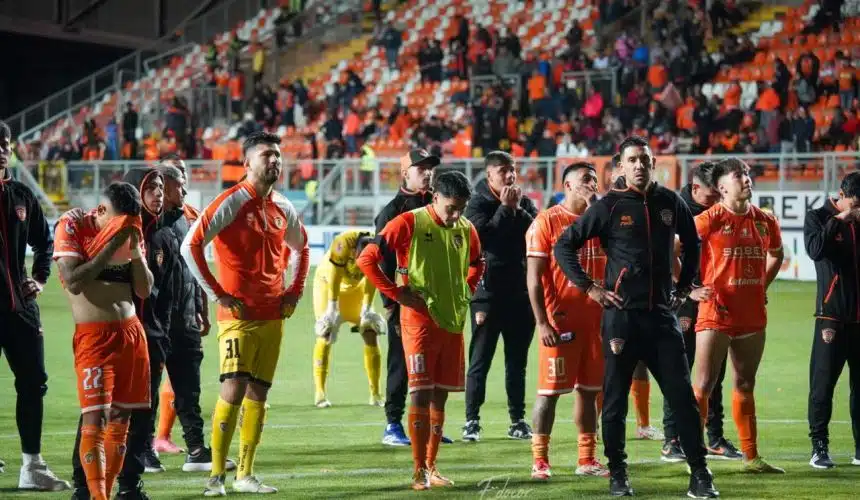 Deportes Concepción asciende a Primera División tras vencer a Cobreloa 3-2 en un dramático final en Calama