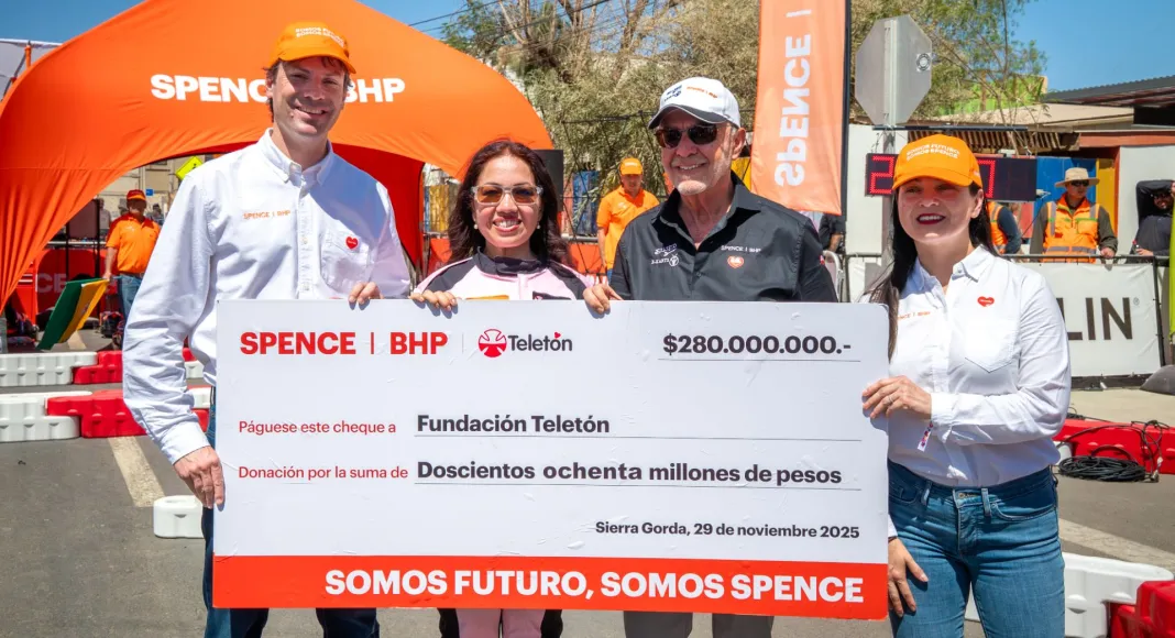 Spence | BHP y Eliseo Salazar promueven la electro movilidad en Sierra Gorda con E-karting solidario por la Teletón