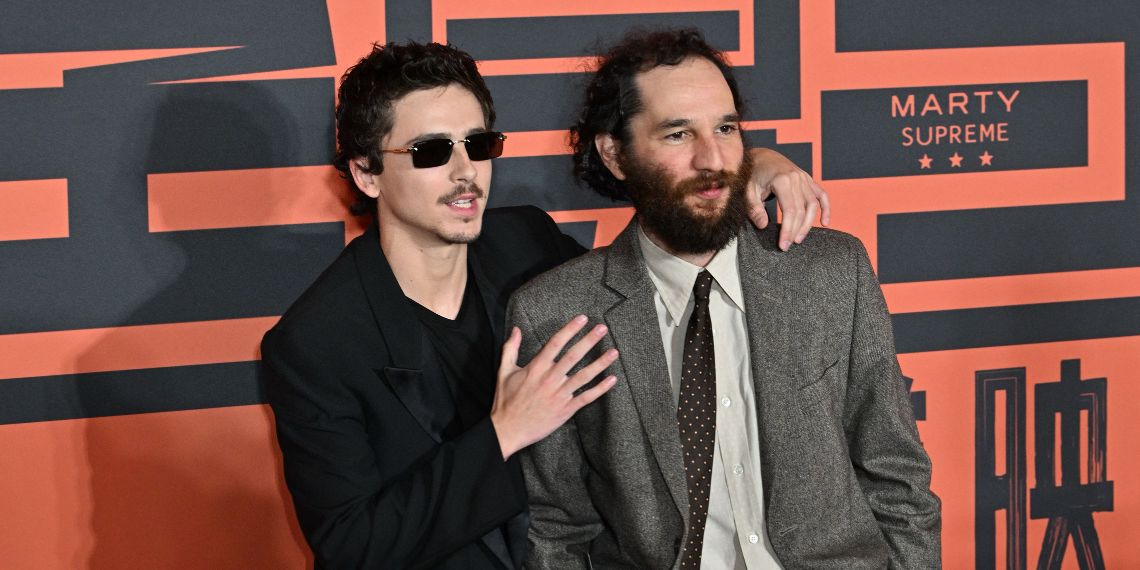 Timothée Chalamet se ve envuelto en controversias que podrían poner en riesgo su nominación al Oscar por su actuación en ‘Marty Supreme’.