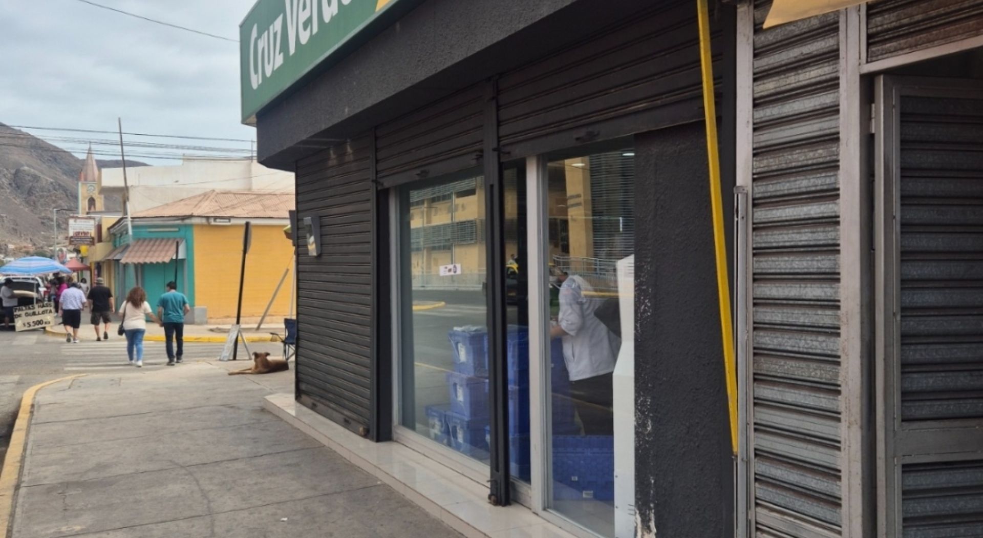 Farmacia en Taltal no puede operar por falta de químico farmacéutico