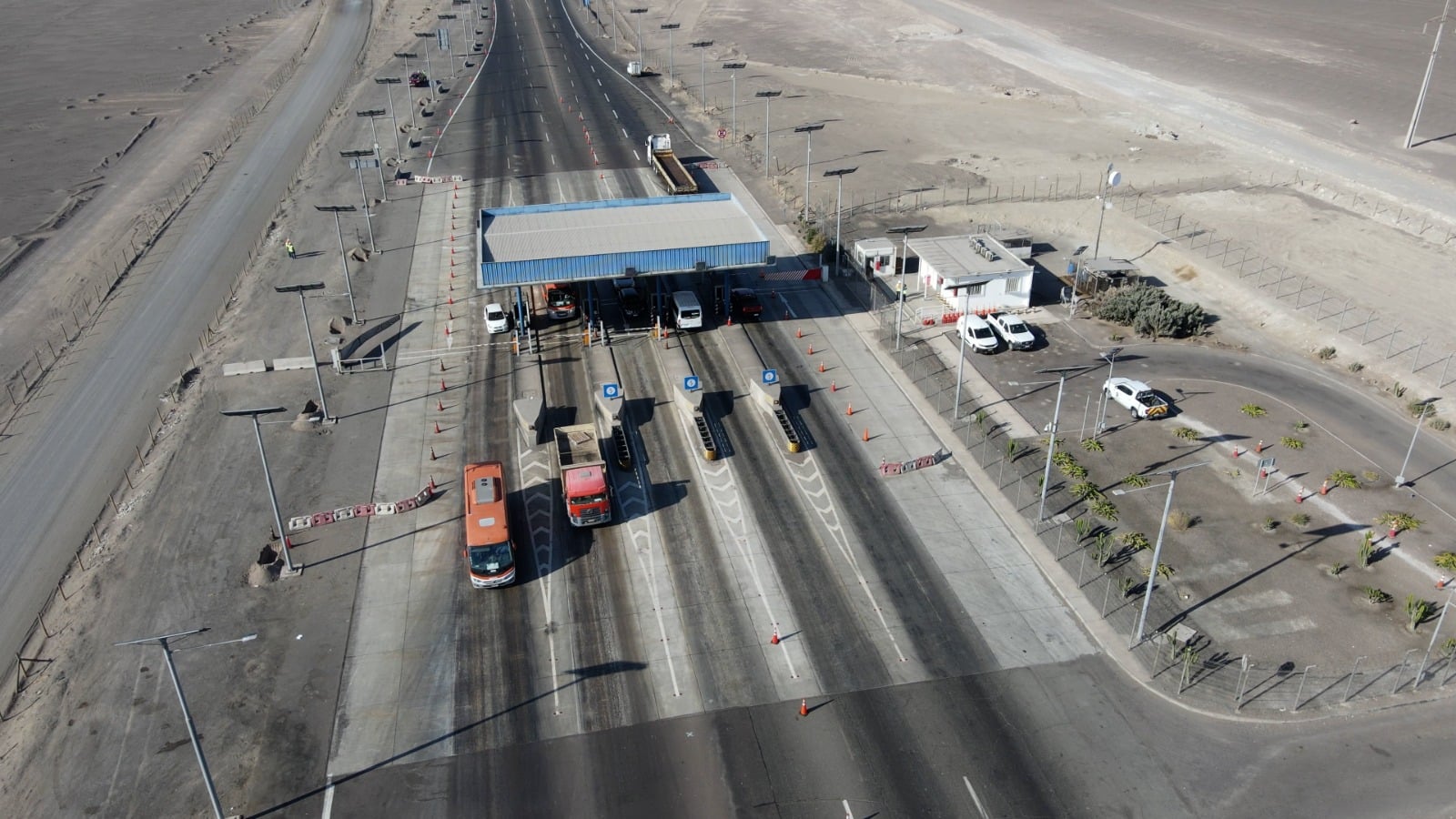 Estimaciones apuntan a que 100 mil vehículos transitarán por la región de Antofagasta durante el próximo fin de semana festivo, según el plan de contingencia vial.