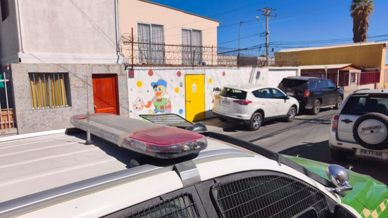 Tragedia en Calama: niño de cinco años pierde la vida tras caer en piscina de jardín infantil