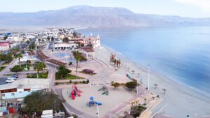Aguas Antofagasta promueve el reúso de aguas residuales en Mejillones