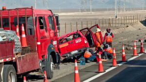 Trágico choque entre camión y camioneta de Vialidad del MOP en Ruta 1 deja un muerto en Mejillones