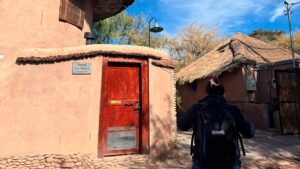 Inspección de alojamientos turísticos en San Pedro de Atacama para las vacaciones invernales