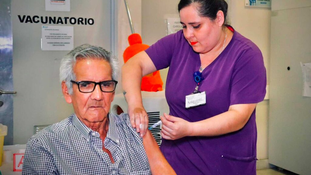 Consulta los puntos de vacunación disponibles este fin de semana en Antofagasta y Calama
