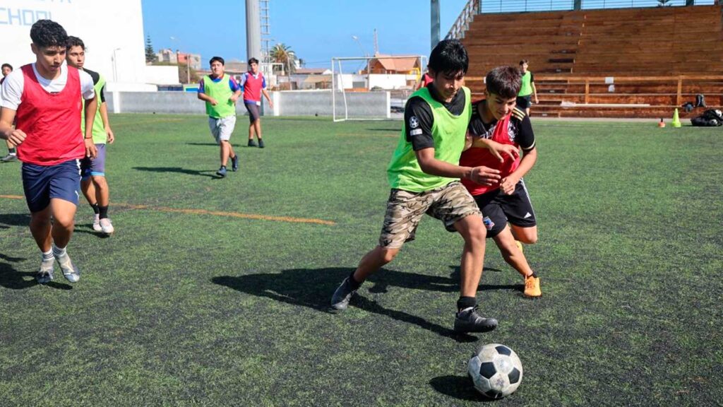 Inauguración de las Escuelas Deportivas de Invierno en Antofagasta con más de 300 participantes