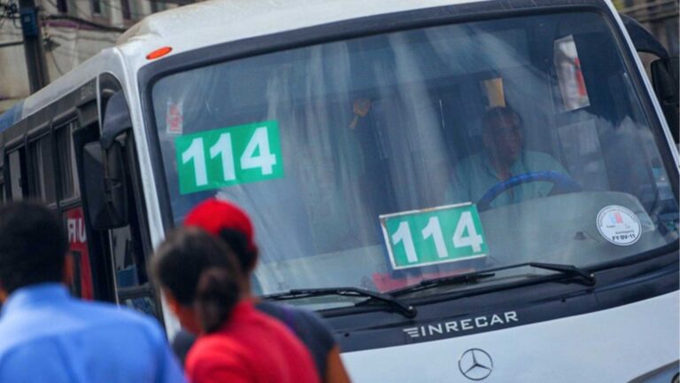Seremi advierte sobre cobros irregulares en TransAntofagasta: usuarios deben reclamar a sus bancos