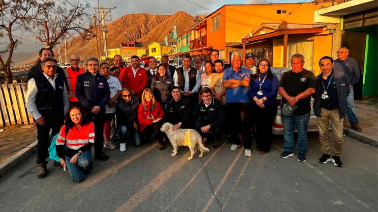 Gobierno inicia evaluación de daños en Caleta Coloso para apoyar la producción tras la emergencia