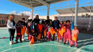 Estudiantes de Socaire participan en taller deportivo en la Región de Antofagasta