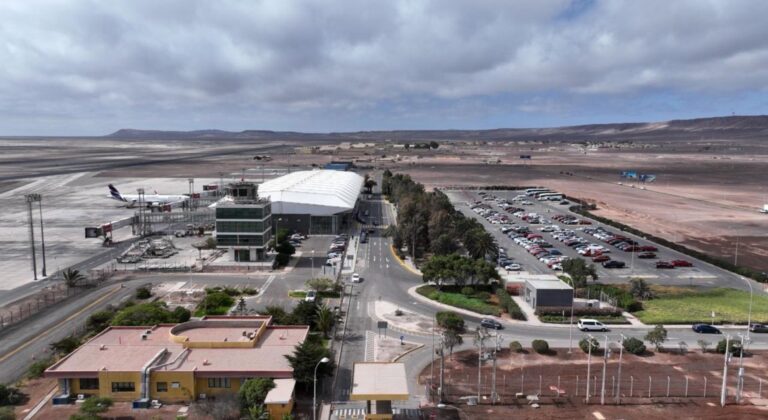 Simulacro de emergencia en Antofagasta: Aeropuerto Andrés Sabella entrenará para un accidente aéreo