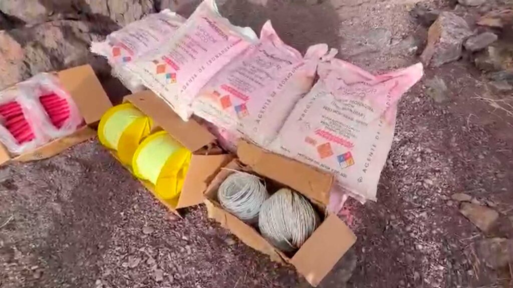 Descubren casi 400 kilos de explosivos en el desierto de San Pedro de Atacama