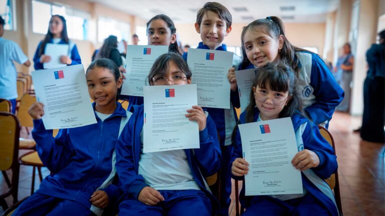 Más de 11,000 estudiantes de Antofagasta logran asistencia perfecta en el primer semestre