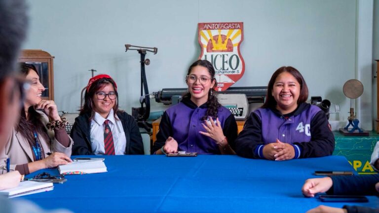 Fortalecimiento de Liceos Emblemáticos en Antofagasta: Un Compromiso Educativo